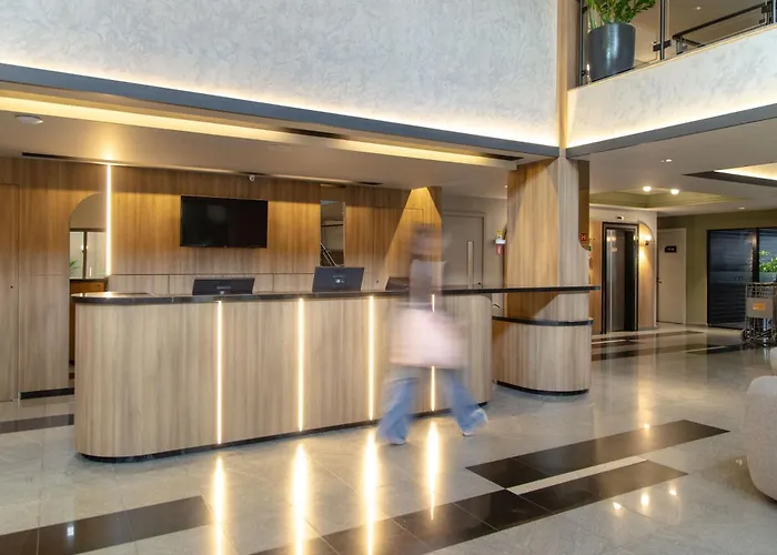 Hotel 3 estrelas: Slim Curitiba Alto da XV