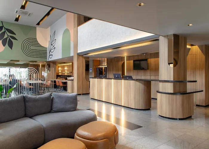Hotel 3 estrelas: Slim Curitiba Alto da XV