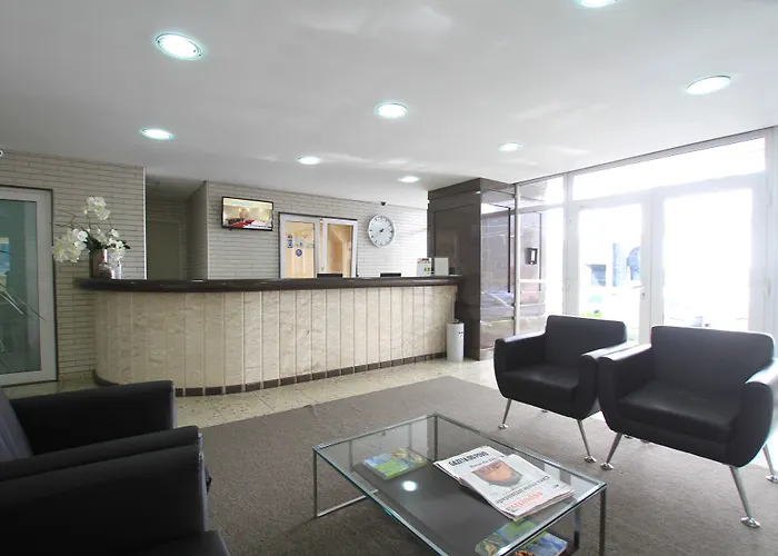 Hotel Confiance Soho Batel